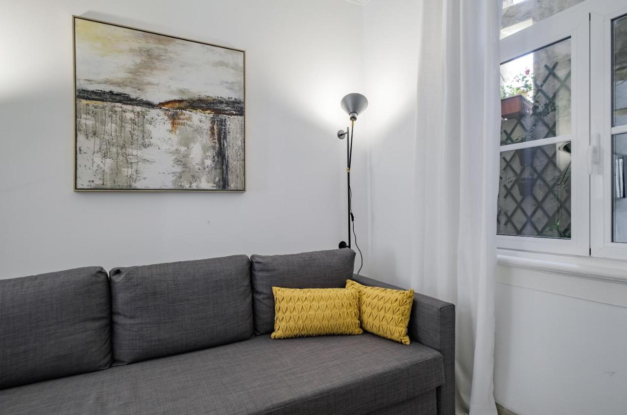 New! Unique 1 Bedroom Apartment- Santa Catarina 42 Lisboa Eksteriør billede