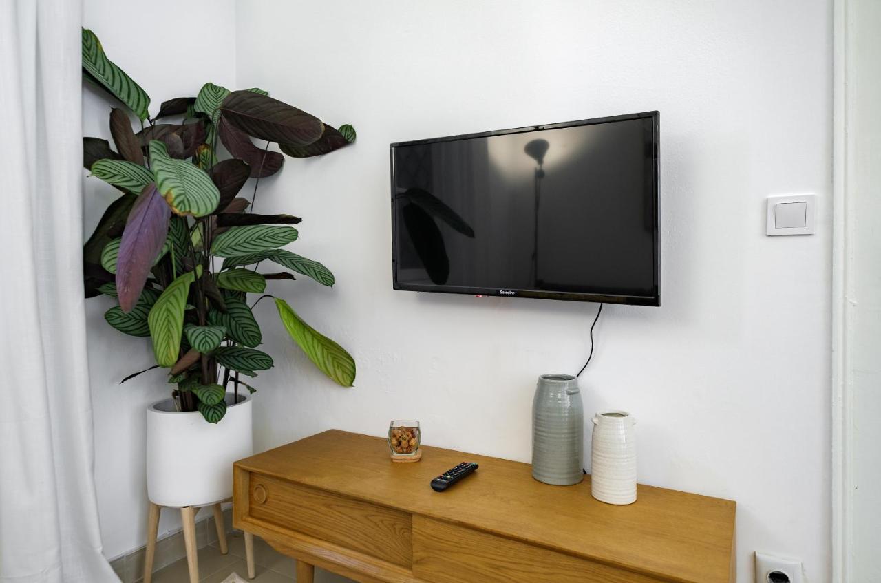 New! Unique 1 Bedroom Apartment- Santa Catarina 42 Lisboa Eksteriør billede